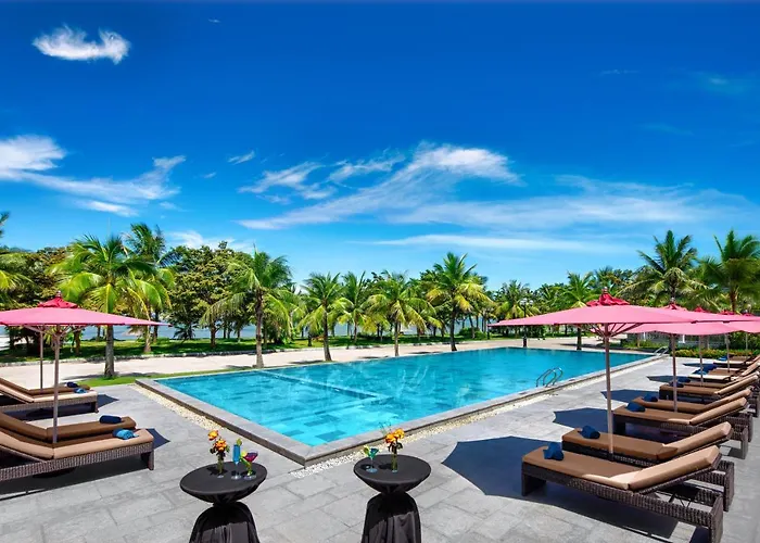 Paradise Hotel Hạ Long
