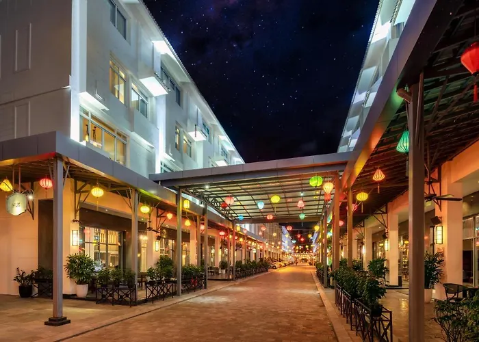 Hotel Paradise Hạ Long